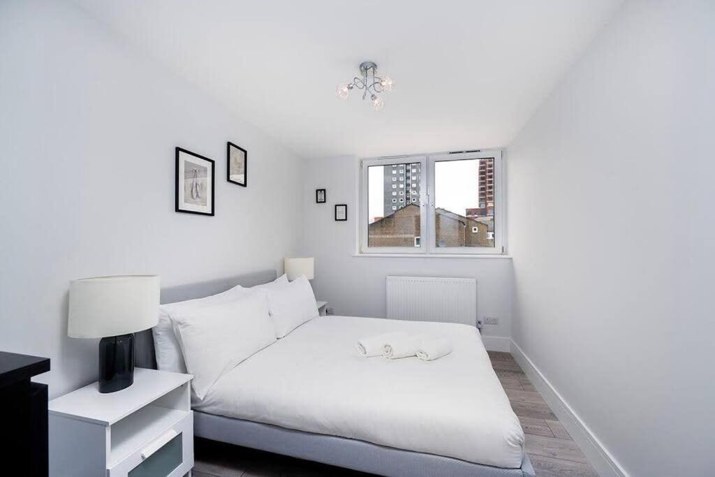 Charming Apartment In The Pleydell Estate London Exterior photo